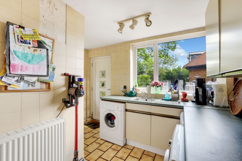 Hillside Crescent, Beeston, NG9