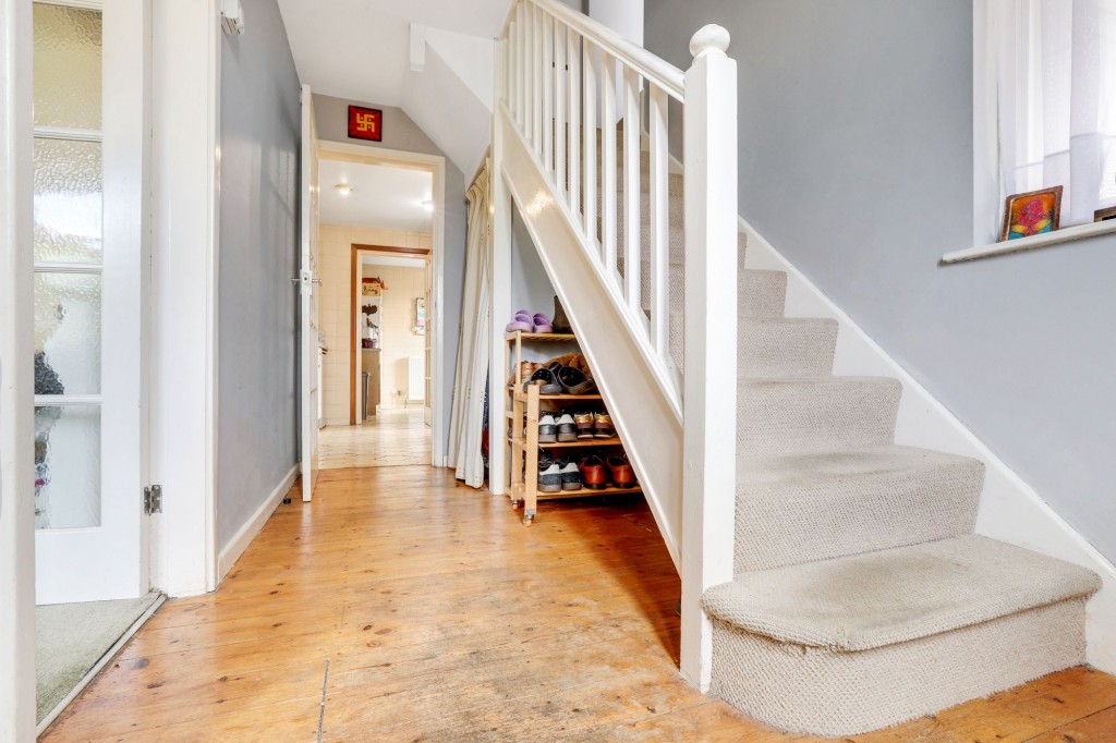Hillside Crescent, Beeston, NG9