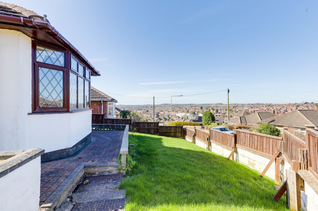 Darlton Drive, Arnold, NG5