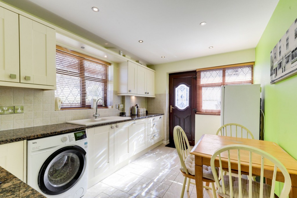 Darlton Drive, Arnold, NG5