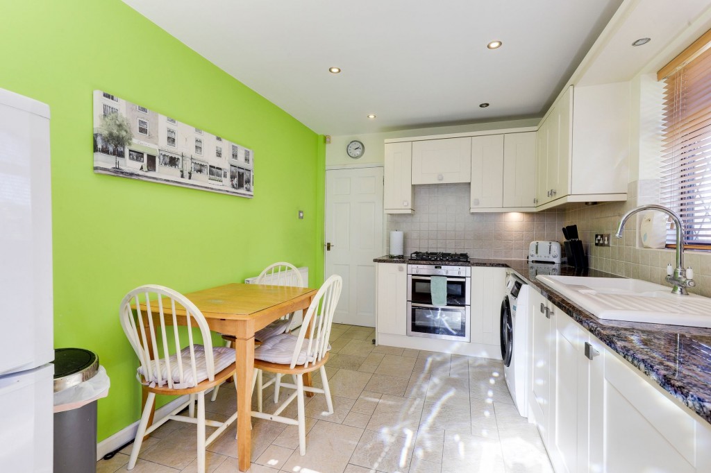 Darlton Drive, Arnold, NG5