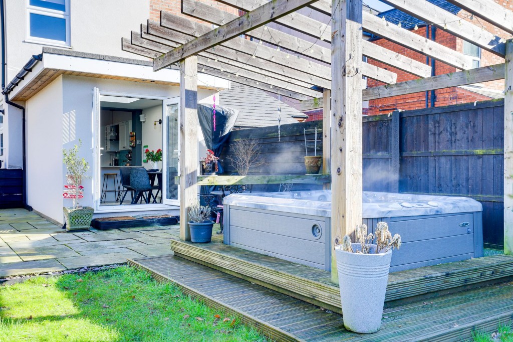 Curzon Street, Long Eaton, NG10