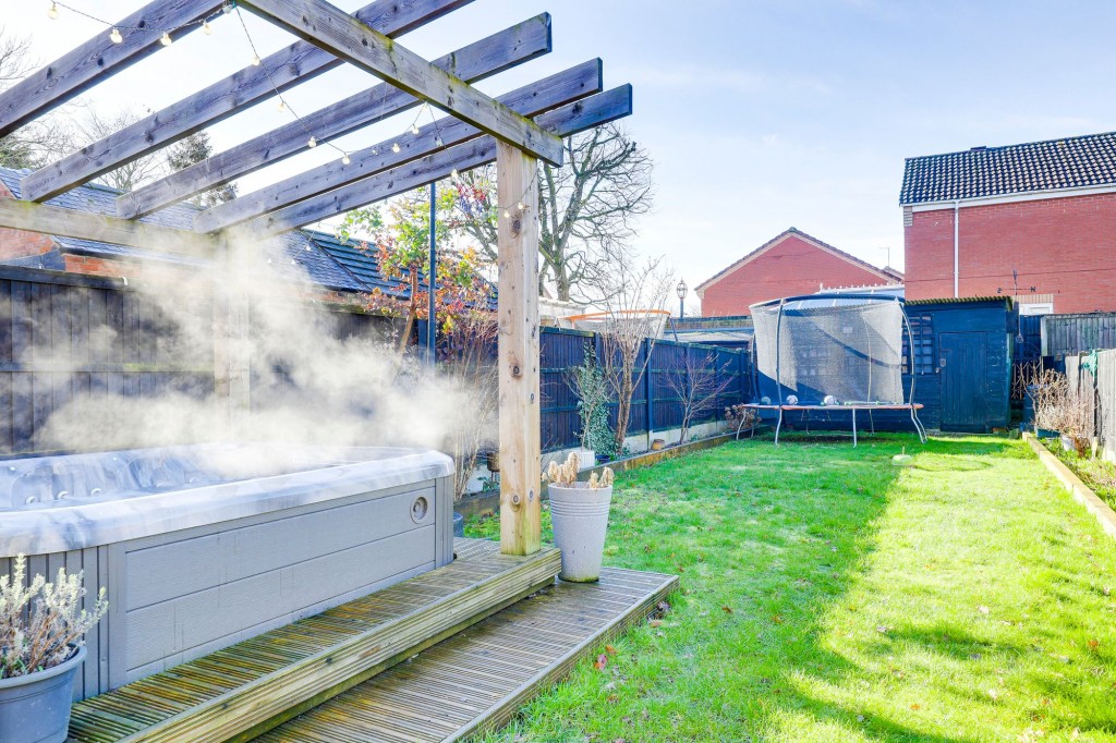 Curzon Street, Long Eaton, NG10