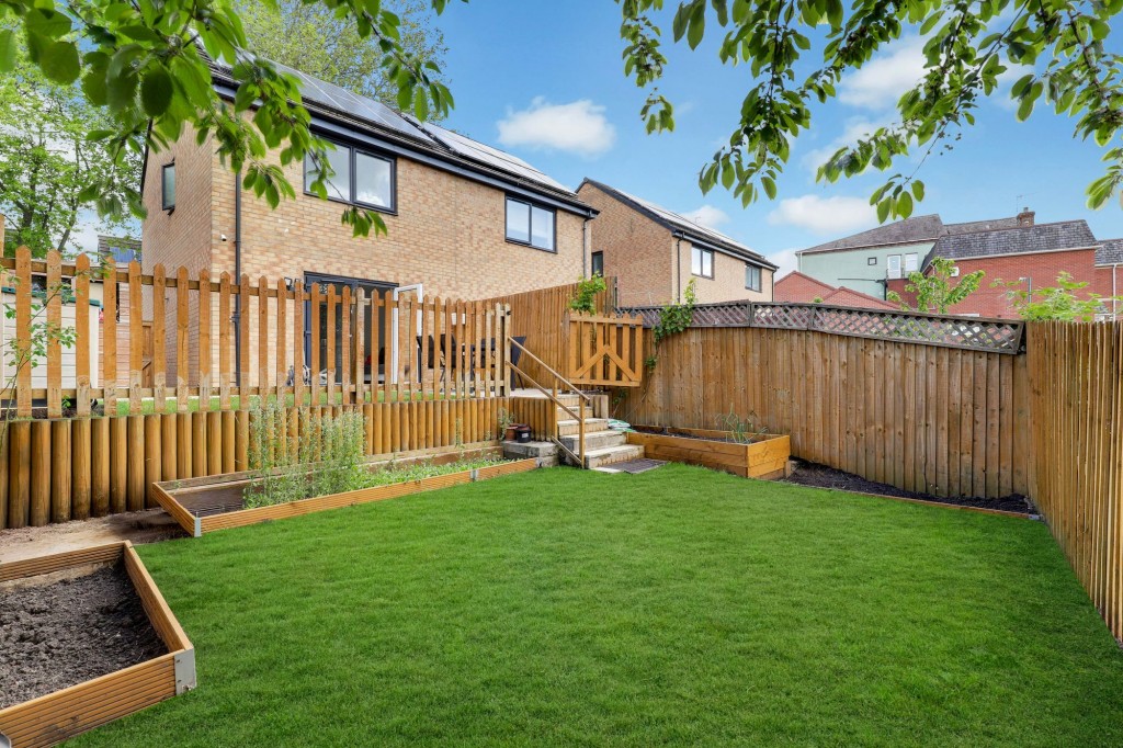 Selborne Gardens, Nottingham, NG3