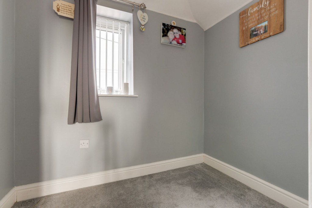 Rosecroft Drive, Nottingham, NG5