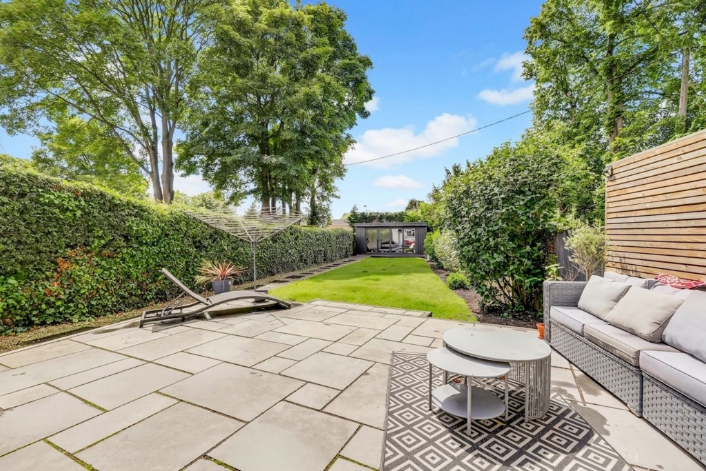 Moor Road, Papplewick, NG15