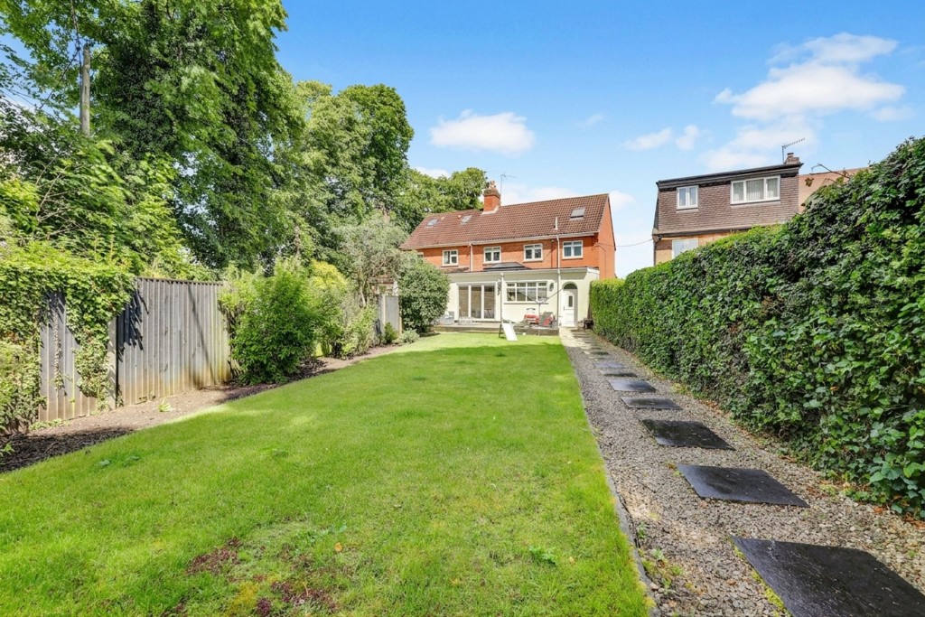 Moor Road, Papplewick, NG15