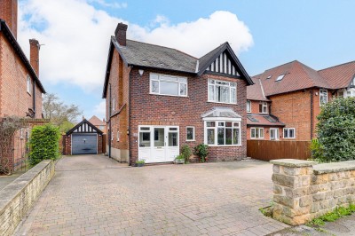 Davies Road, West Bridgford, NG2