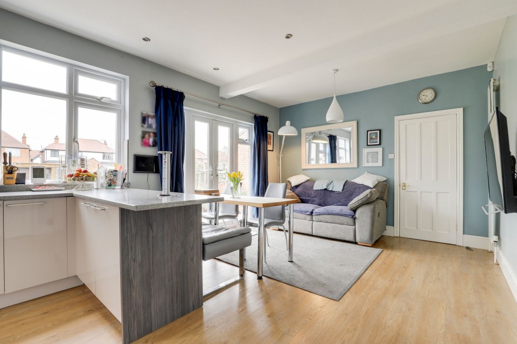 Davies Road, West Bridgford, NG2