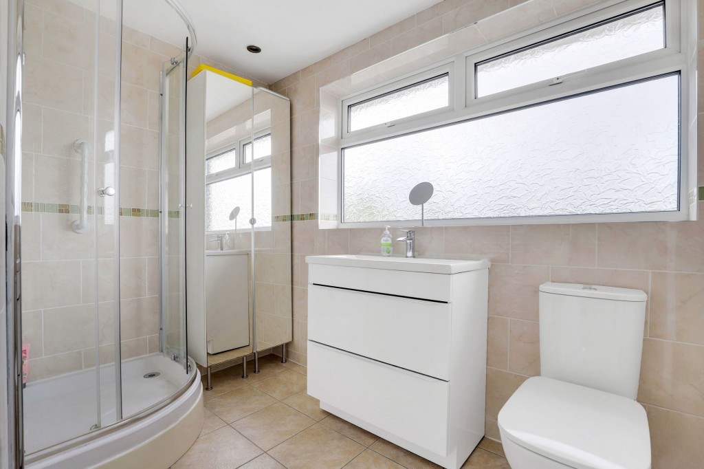 Revelstoke Way, Nottingham, NG5