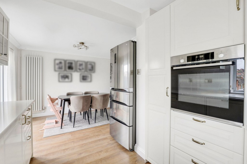 Revelstoke Way, Nottingham, NG5