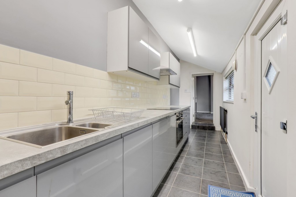 Spring Street, Hucknall, NG15