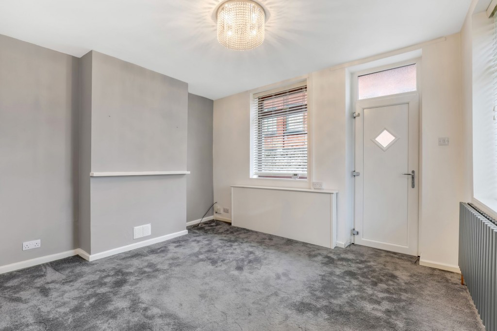 Spring Street, Hucknall, NG15