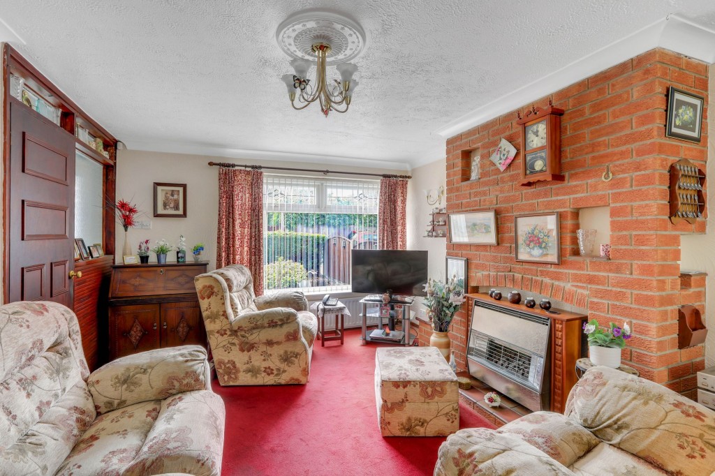 Porchester Close, Hucknall, NG15