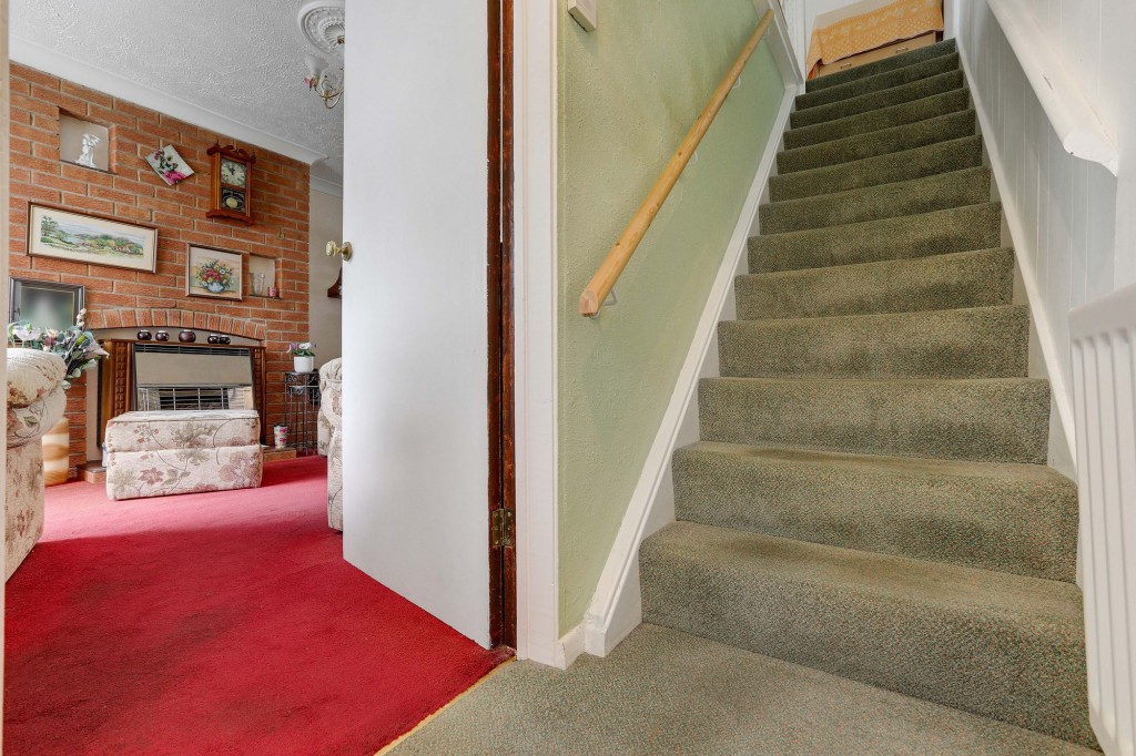 Porchester Close, Hucknall, NG15