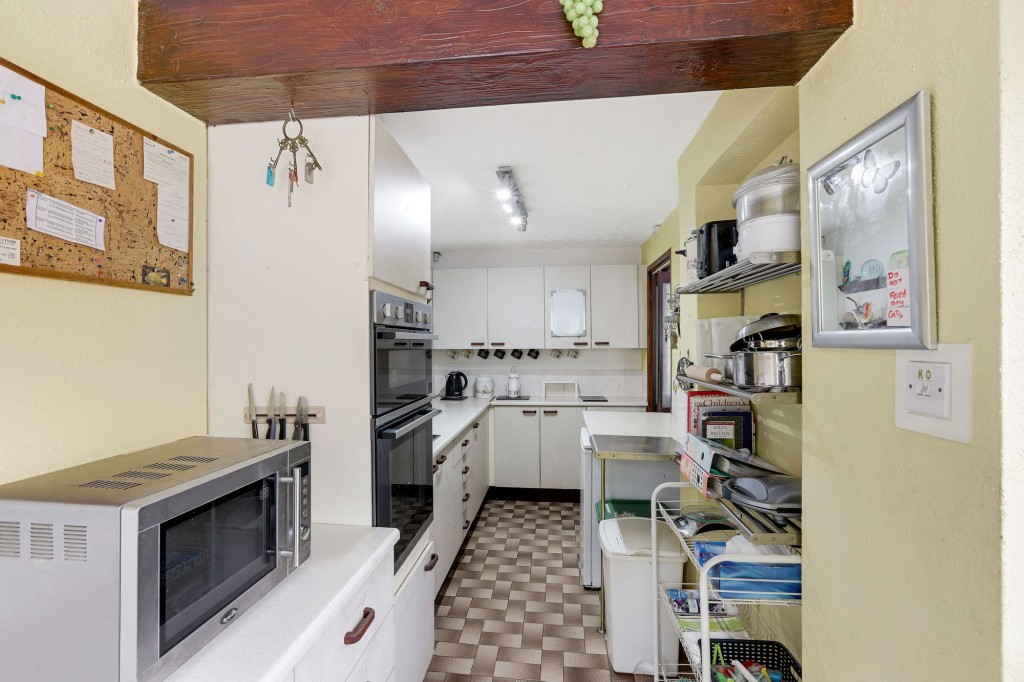 Porchester Close, Hucknall, NG15