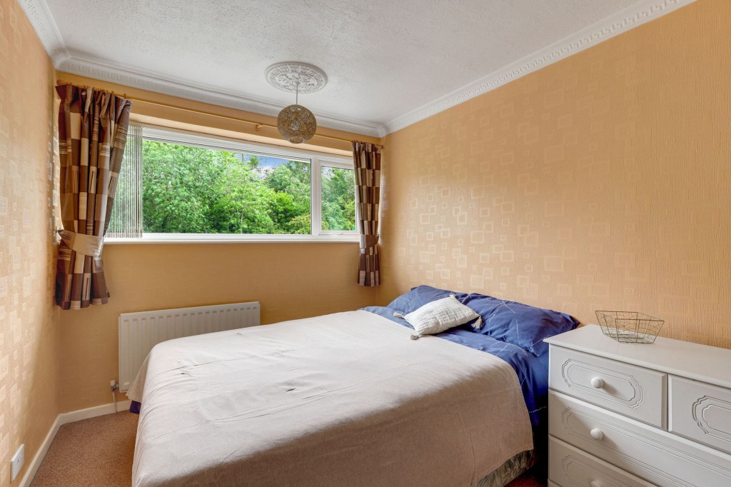 Porchester Close, Hucknall, NG15
