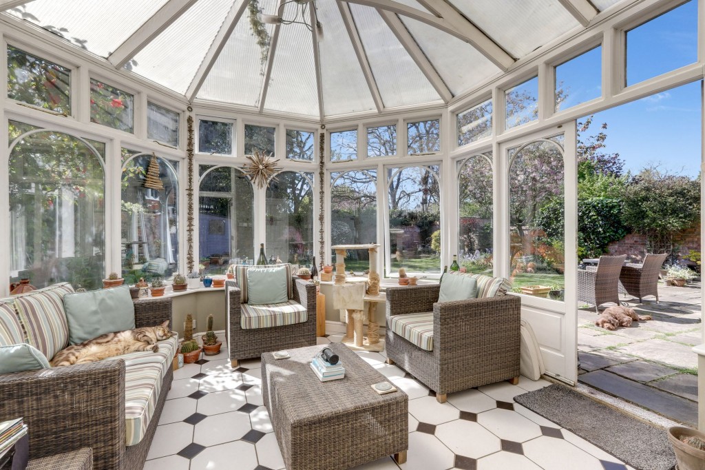 Briar Gate, Long Eaton, NG10