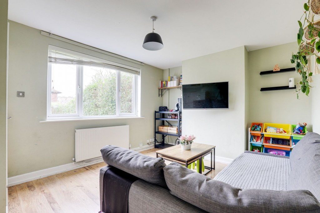 Marwood Crescent, Carlton, NG4