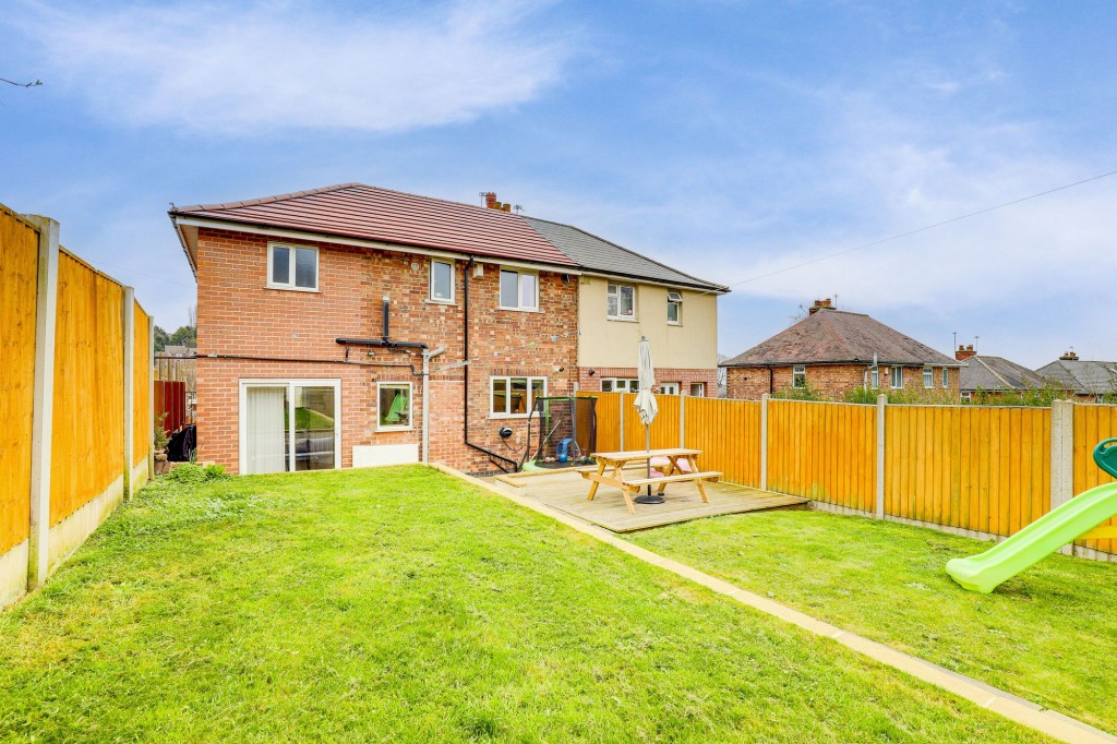 Marwood Crescent, Carlton, NG4