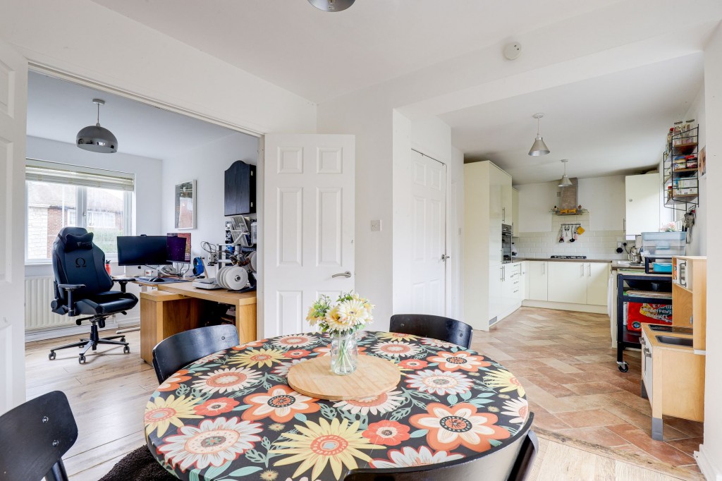 Marwood Crescent, Carlton, NG4