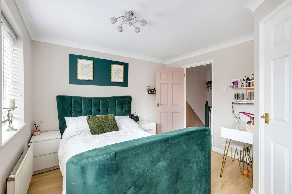 Fitzwilliam Drive, Forest Town, NG19