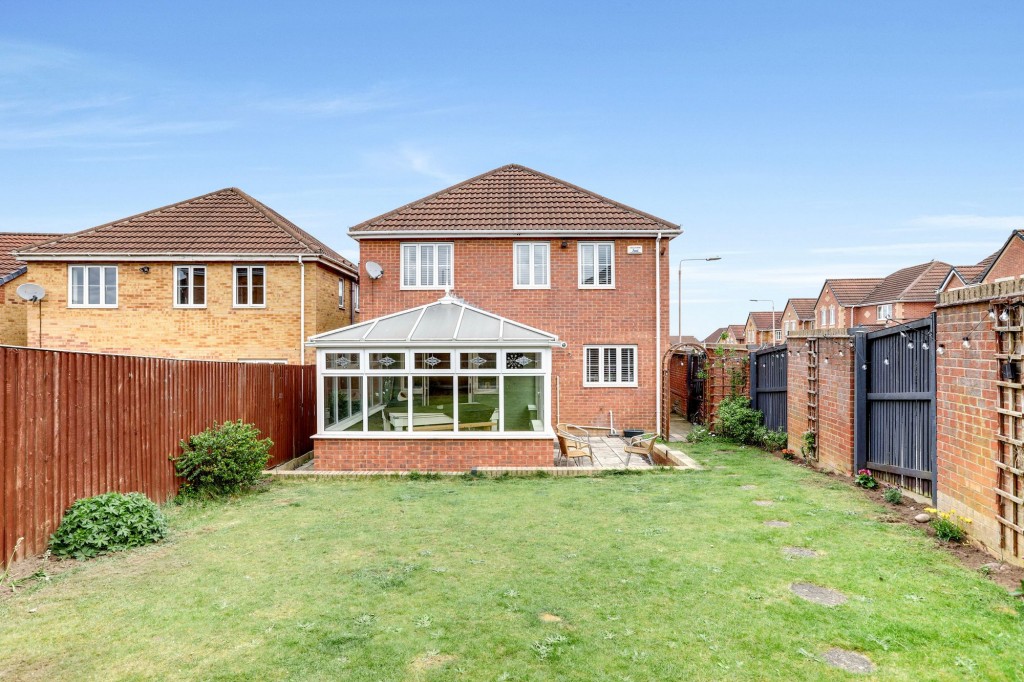 Fitzwilliam Drive, Forest Town, NG19