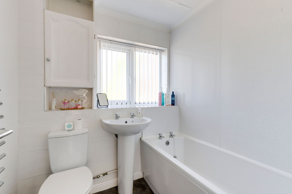 Torkard Drive, Nottingham, NG5