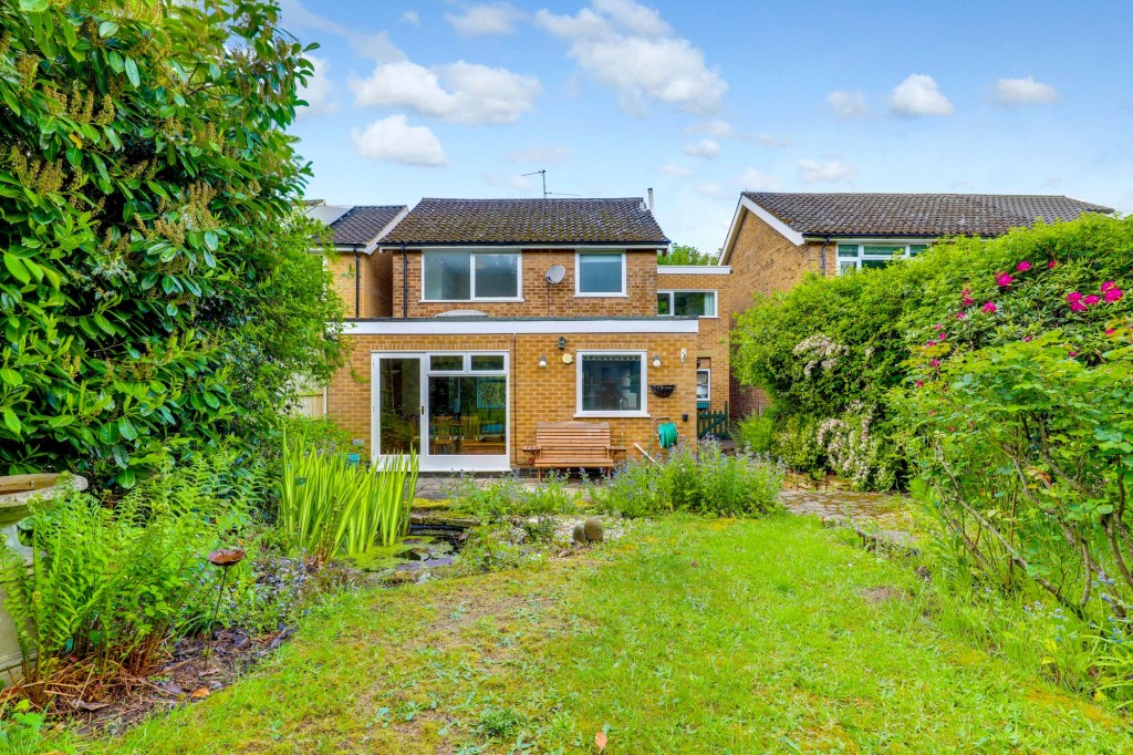 Russley Road, Bramcote, NG9