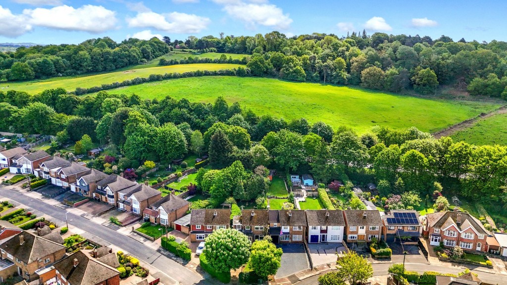 Russley Road, Bramcote, NG9
