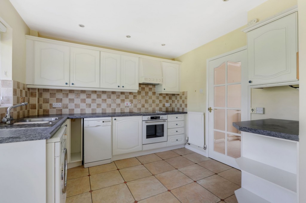 Carisbrooke Avenue, Gedling, NG4