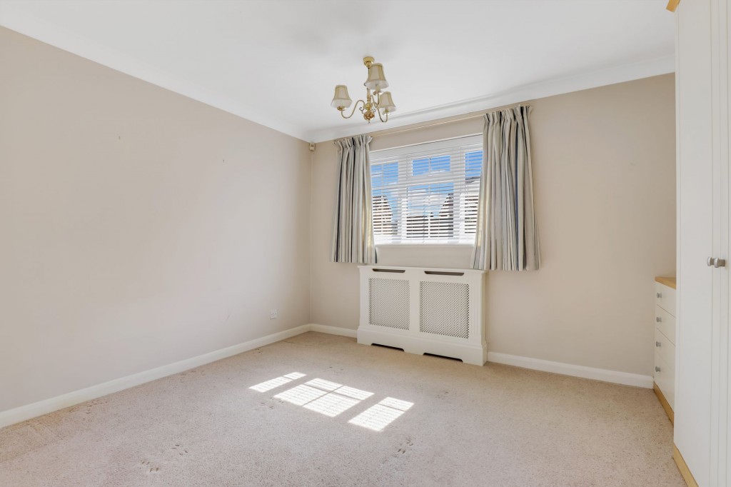Carisbrooke Avenue, Gedling, NG4