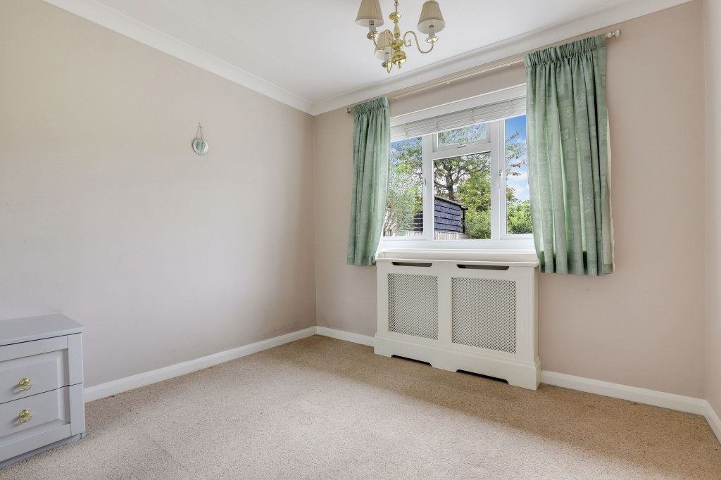 Carisbrooke Avenue, Gedling, NG4