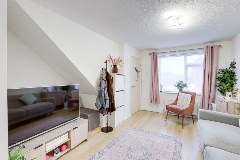 Elmore Court, Nottingham, NG7