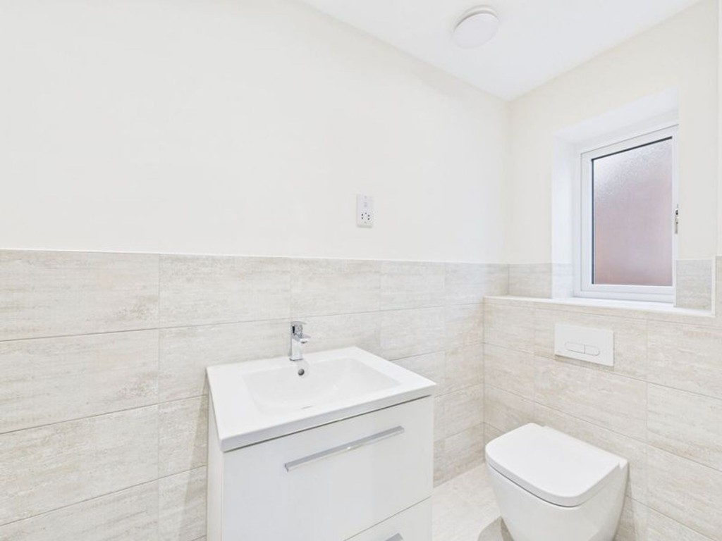 Mapperley Plains, Nottingham, NG3