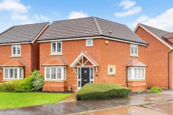 Mandeville Close, Hucknall, NG15