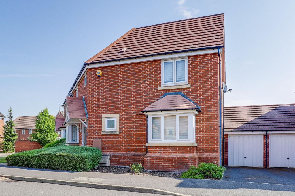 Mandeville Close, Hucknall, NG15