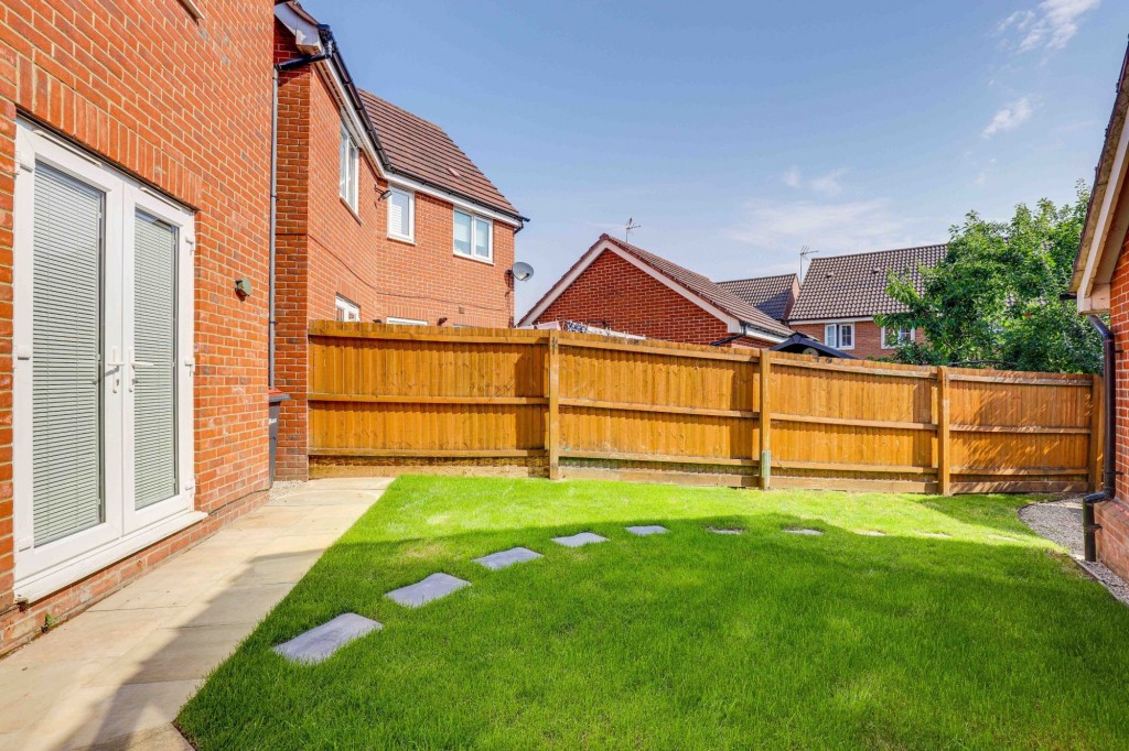 Mandeville Close, Hucknall, NG15