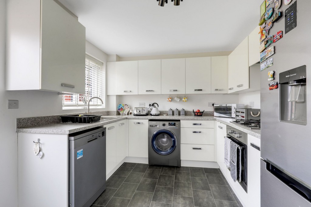 Mandeville Close, Hucknall, NG15