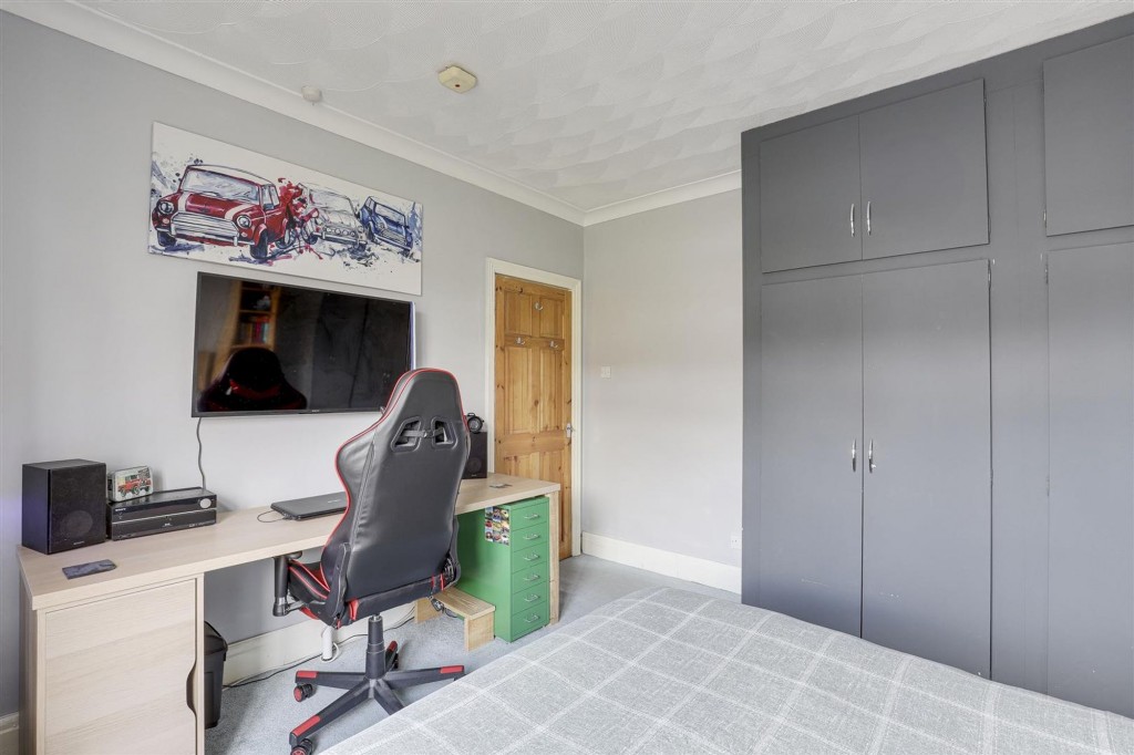 Oakland Avenue, Long Eaton, NG10