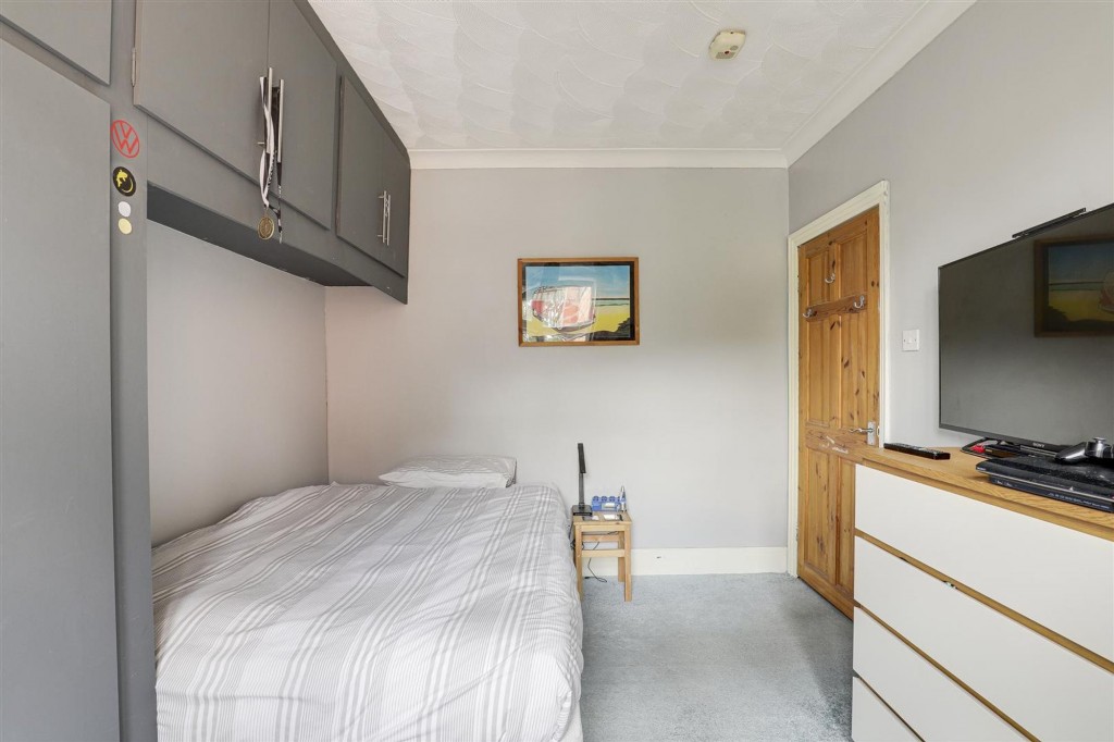 Oakland Avenue, Long Eaton, NG10