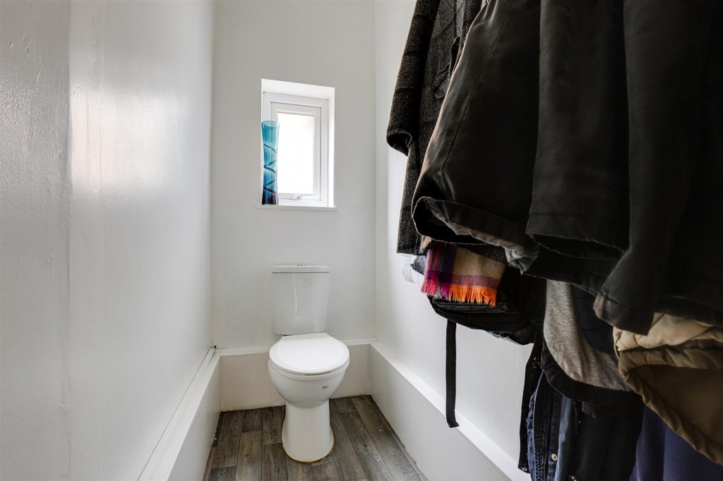 Oakland Avenue, Long Eaton, NG10