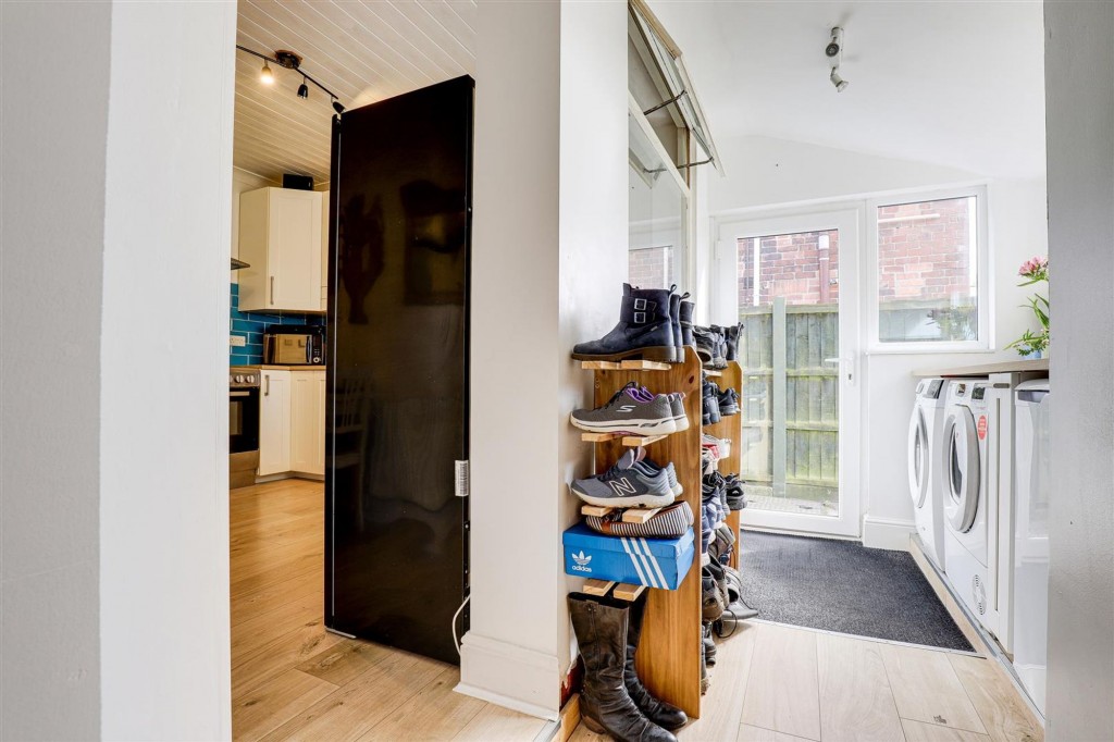 Oakland Avenue, Long Eaton, NG10