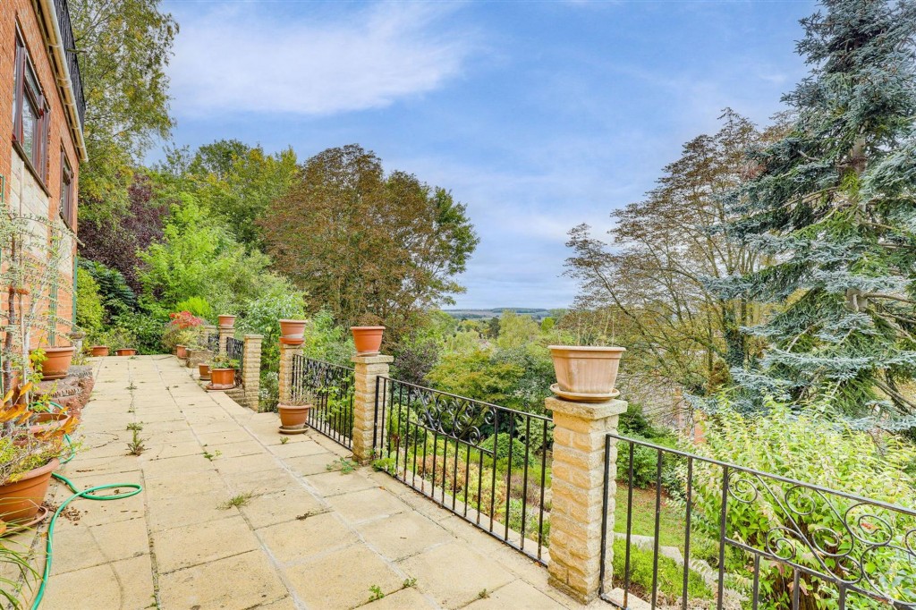 Foxhill Road, Burton Joyce, NG14