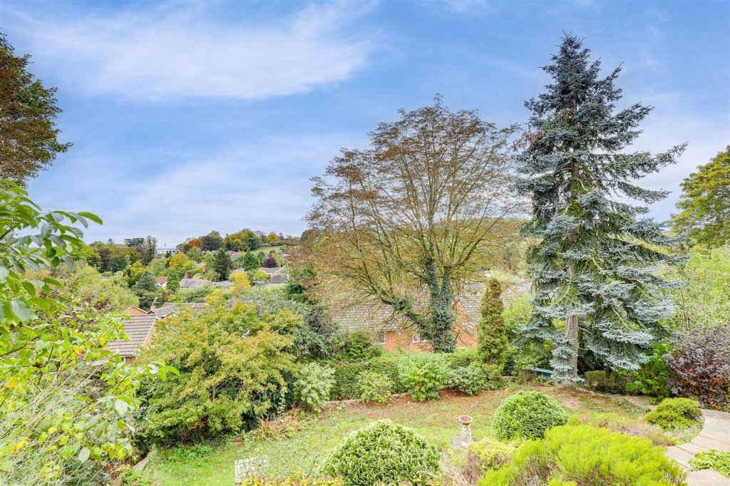 Foxhill Road, Burton Joyce, NG14