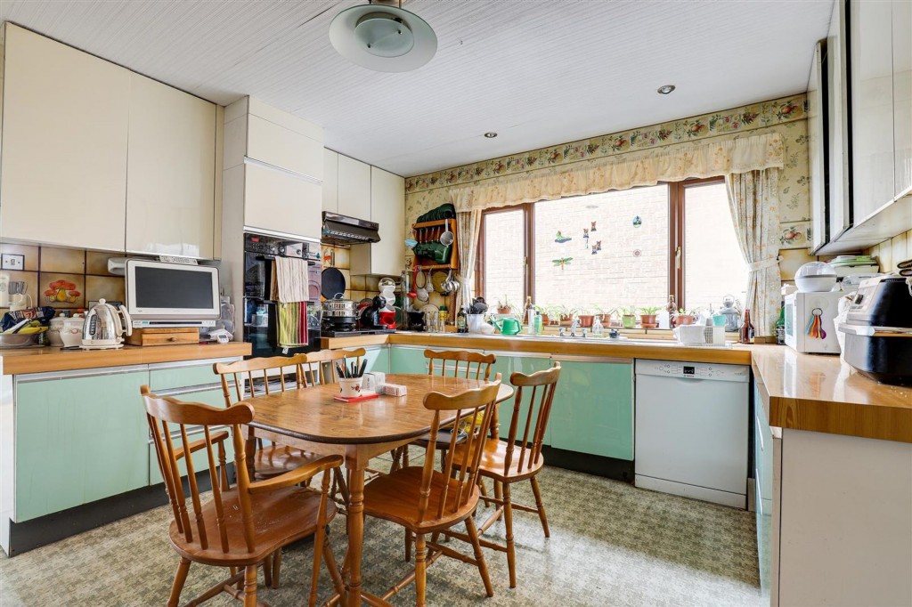 Foxhill Road, Burton Joyce, NG14