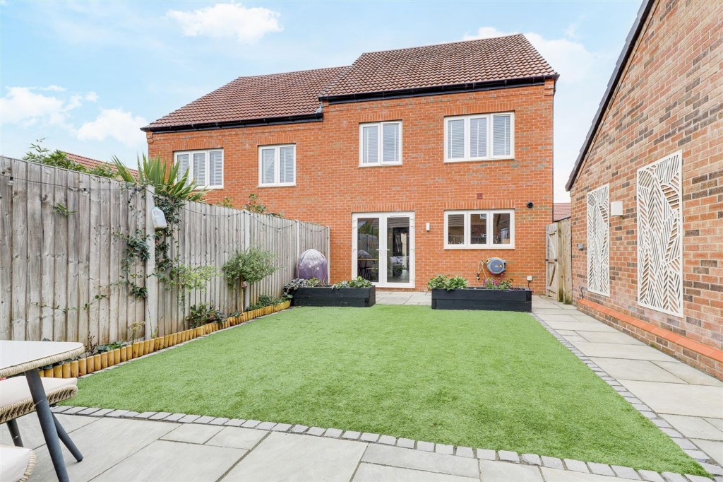 Jasmine Gardens, Edwalton, NG12