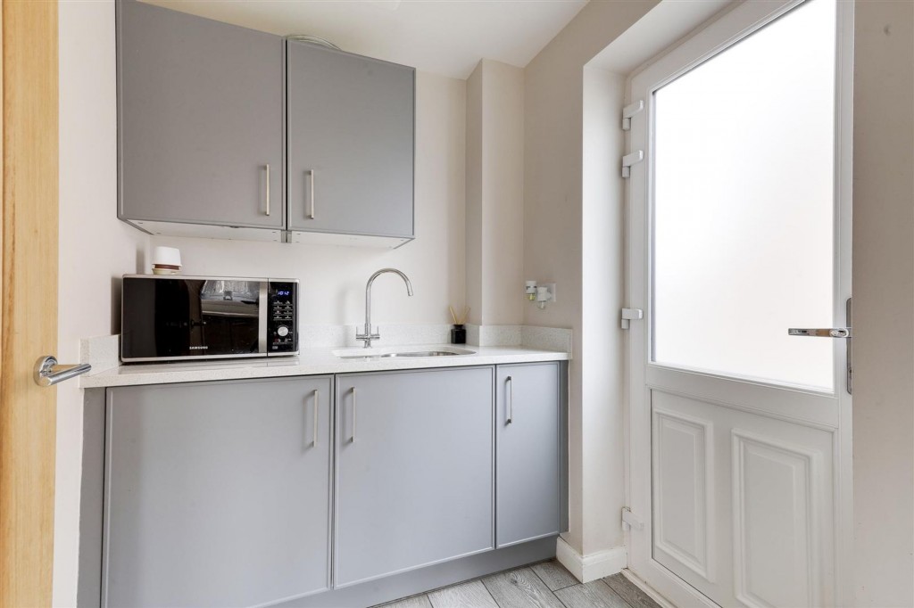 Jasmine Gardens, Edwalton, NG12