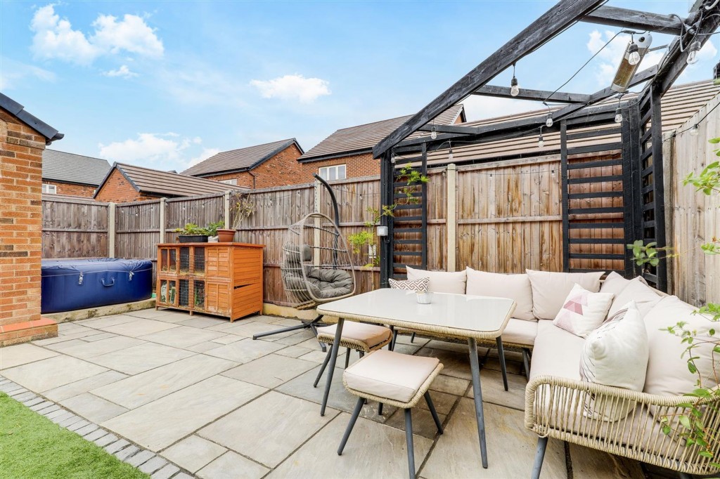 Jasmine Gardens, Edwalton, NG12