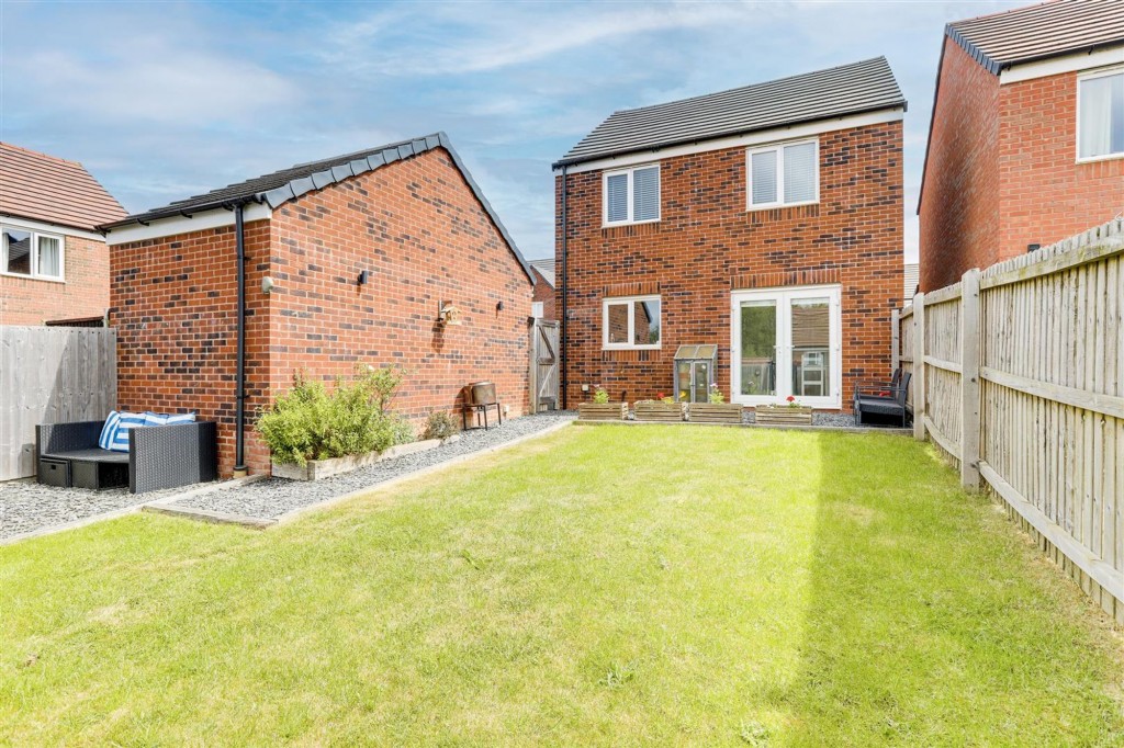 Gisbey Road, Ilkeston, DE7